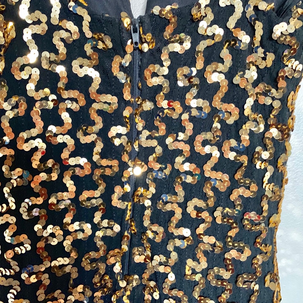 Black with Gold Sequins Prom/Evening mini Dress 👗 - Picture 4 of 5